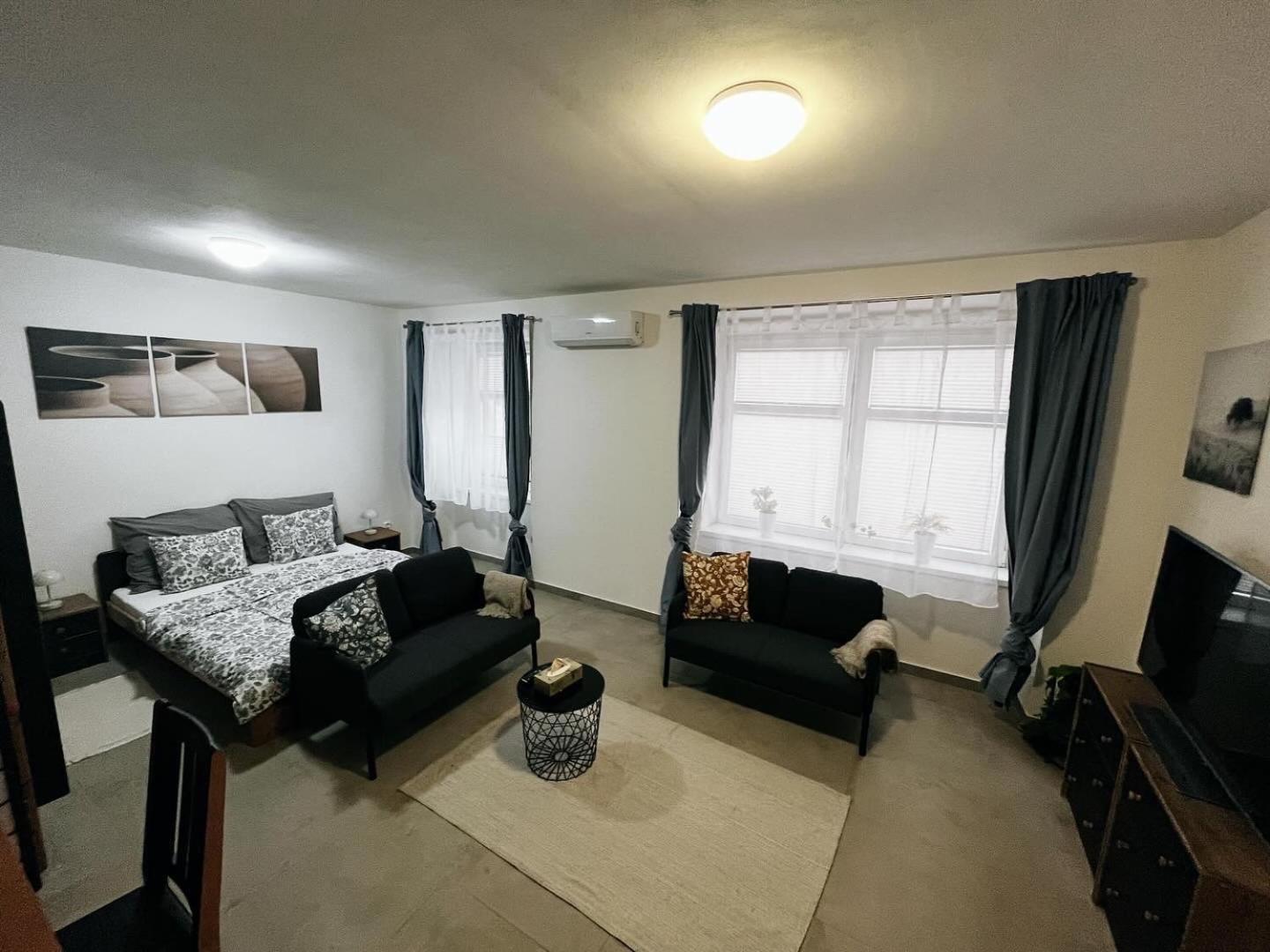 Fara No71 Apart 2 Libice nad Cidlinou Exteriér fotografie